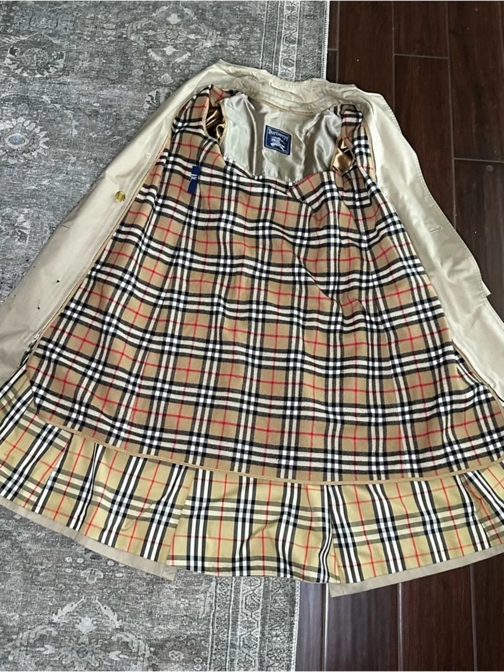 Vintage Burberrys Trench Coat Size 4 XLong Wool Liner Beige Classic Nova Check - Picture 9 of 16